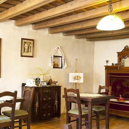 Casa Cu Zorele, Crit 189 Bagian luar foto