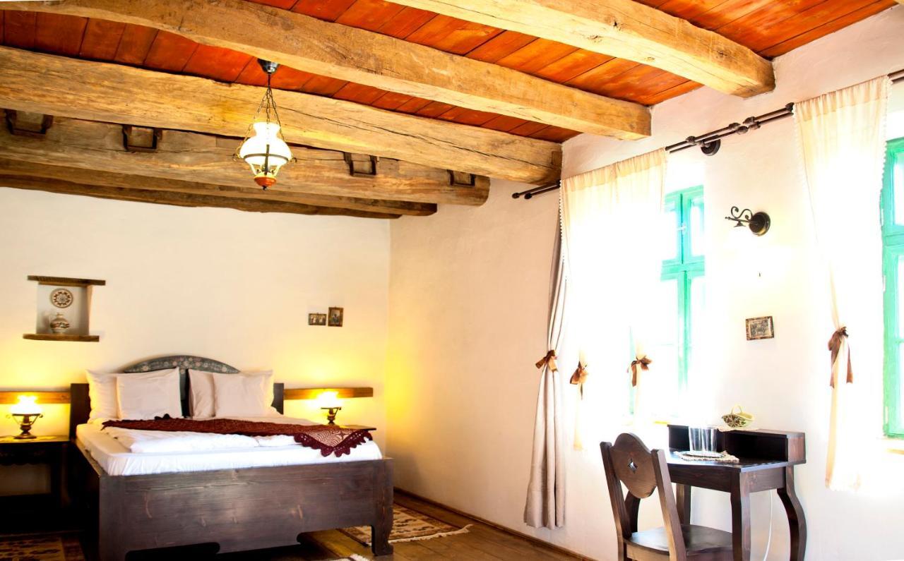 Casa Cu Zorele, Crit 189 Bagian luar foto